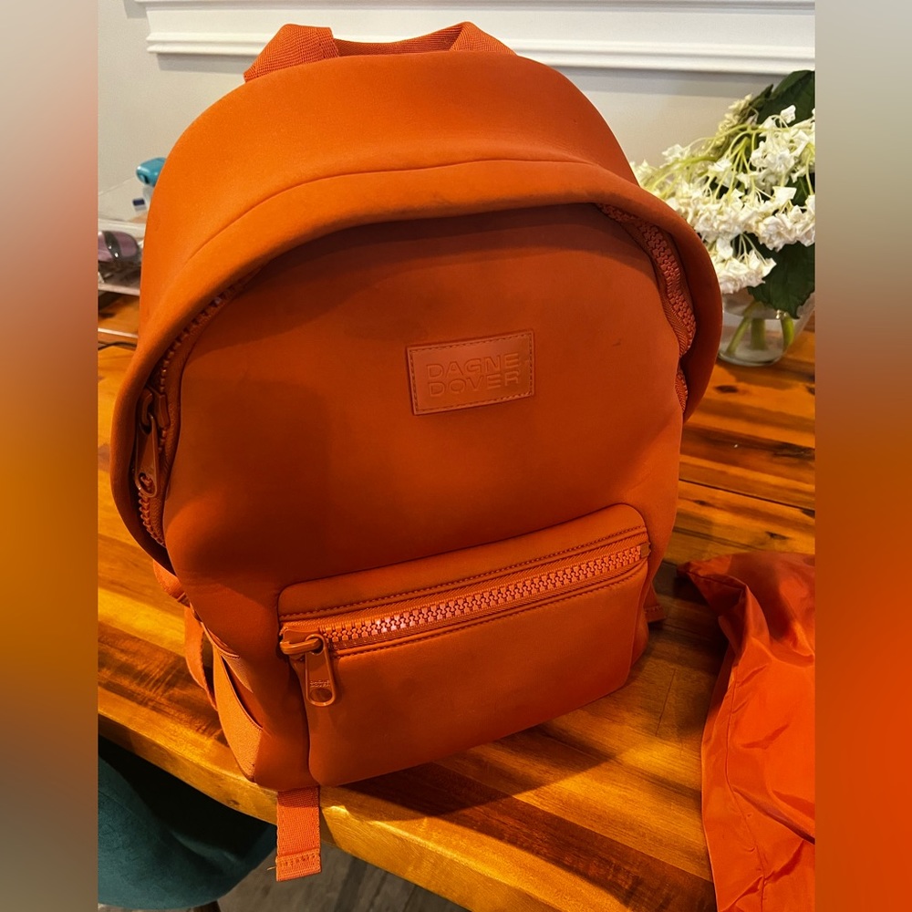 Dagne Dover Medium Backpack coyote
